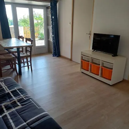 La Maison De Valerie بيت للعطل